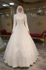 Aksu-Tesettur-gelinlik-A-kesim-pileli-saydam-kumas-ayarli-korse-beden