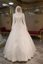 Aksu-Tesettur-gelinlik-A-kesim-pileli-saydam-kumas-ayarli-korse-beden