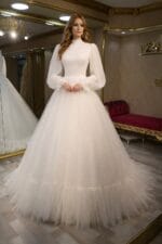 Ahu-helen-tesettur-fransiz-dantel-gelinlik