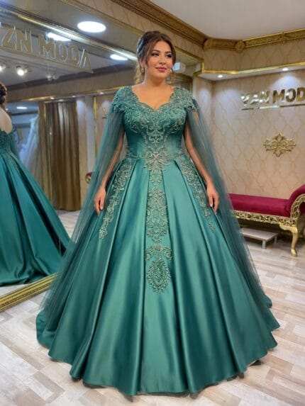 Zumrut-buyuk-beden-yesil-saten-a-kesim-nisan-kina-abiye-elbise