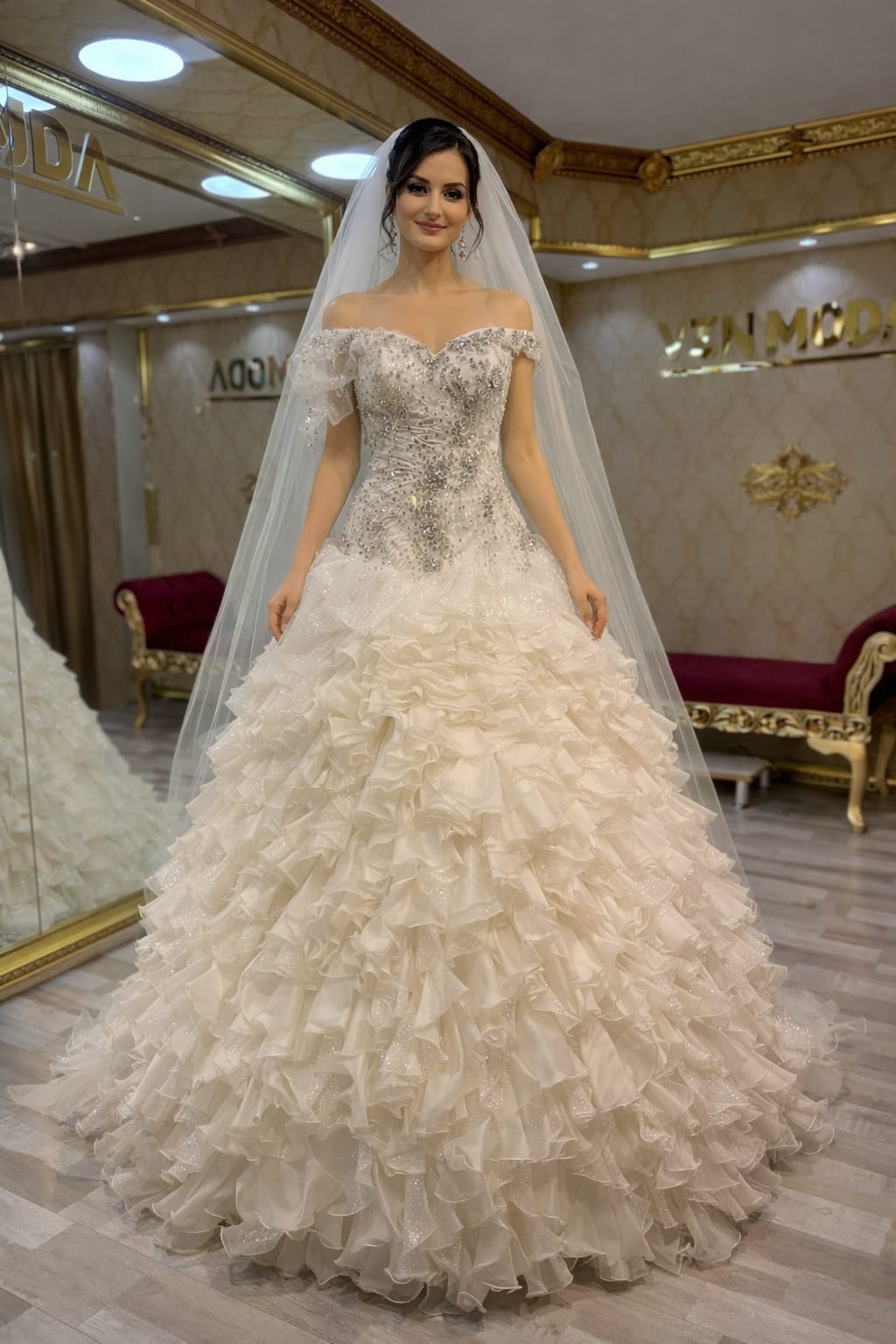 Erva gelinlik simli kabarık yarım balık - VznModa Erva-gelinlik-simli-kabarik-yarim-balik