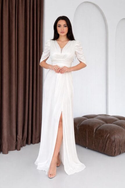 selis-beyaz-saten-abiye-elbise-kisa-kol-yirtmacli