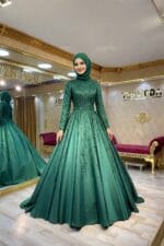 Ruya-zumrut-yesili-saten-tesettur-nisan-kina-abiye-elbise-a-kesim