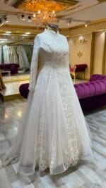 Sezen tesettür gelinlik büyük beden dantel helen kesimb - VznModa Sezen-tesettur-gelinlik-buyuk-beden-dantel-helen-kesim