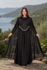 Hazel-Siyah-uzun-kol-pelerinli-buyuk-beden-Abiye-Elbise-44-46-48-50-bedennn-3750-tl